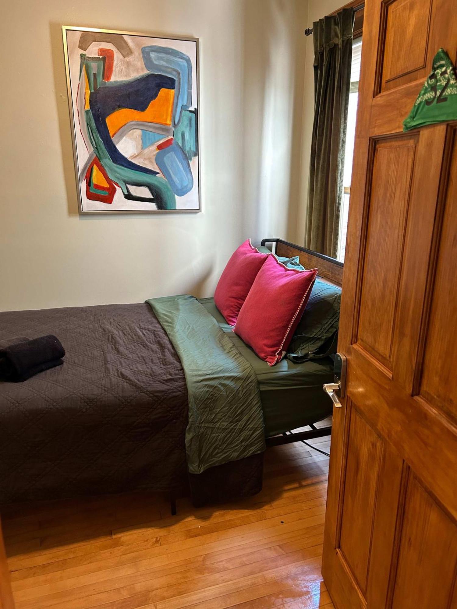 Green Room In Dorothys Bnb Chicago Ngoại thất bức ảnh
